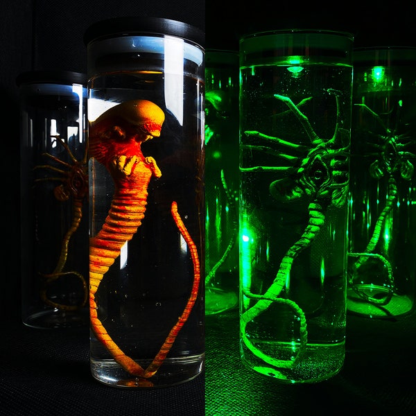 Alien Jar Xenomorph Specimen Facehugger Embryo Glass Jar Movie Prop Replica - ¡Figuras en frasco con LED!