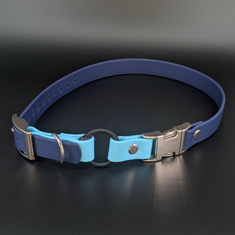 custom navy blue and light blue biothane e-collar strap with bungee and silver quick release buckle for off leash dog training