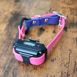 Two-Tone Biothane E-Collar Strap with Bungee, Waterproof E Collar Accessory, Vegan Leather ECollar Strap, Off Leash Dog Trainer Gear