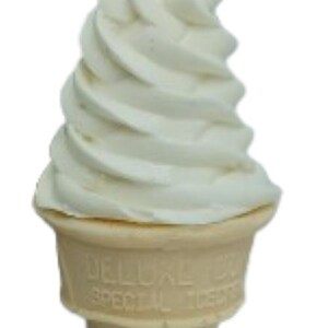 Vanille Softeis Eis Kegel Fake Food Replica