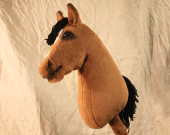 Hobby horse VALE Corinth, bay hobby horse, showjumping hobby horse, realistic hobby horse, stick horse, cheap hobby horse, brown hobby horse