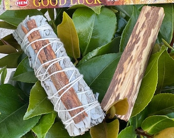 SMUDGE KIT | Smudging Bundle Set |White Sage | Palo Santo |Selenite Wand | Chakra Balancing | Energy Clearing | Home Cleansing | Protection