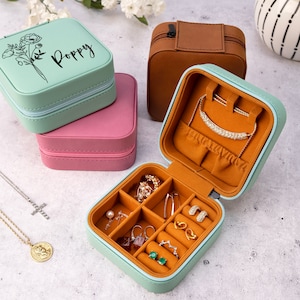 Mothers Day Gift Custom Jewelry Box, Engraved Travel Jewelry Box, Personalized Gift for Mom Birthday Gifts, Birth Month Flower Gift for Mom