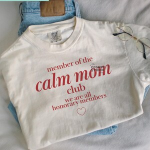 Membre du club des mamans calmes, svg png, vie de maman svg png, maman fatiguée svg png, svg maman esthétique png, svg tendance, sublimation maman, maman couper fichier