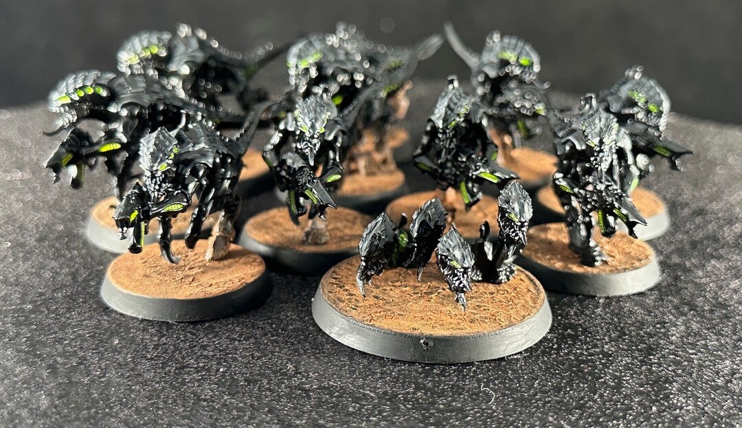 Tyranid Xenomorph Squad in Xenomorph Aliens Paint Theme. Etsy