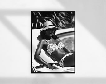 Naomi Campbell (Girl Room Decor, Black and White Wall Art, Vintage Print, Photography Prints, Vintage Photo Print, Body Photo )