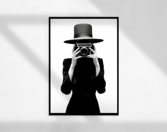 Photographe (arts photographiques, noir et blanc, photographie vintage, photographie de style rétro, style Helmut Newton)