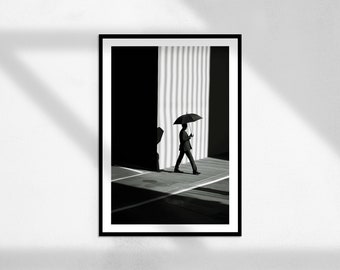 Shaded Brella (art mural imprimable, impressions noir et blanc, impressions numériques, photographie en noir et blanc)
