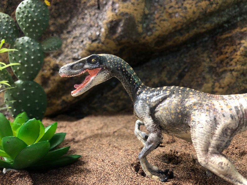 Custom Repainted Sand Velociraptor - Etsy