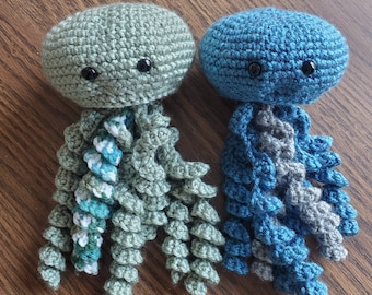 Pluszowa meduza robiona na szydełku, zabawka amigurumi (8x4 cale)