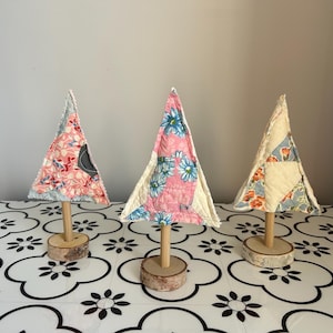 Vintage Quilt Tree, 3 Options, Quilted Patchwork Tree Ornament, Farmhouse Christmas Decor