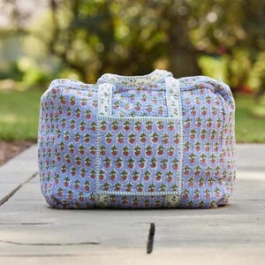 Große Baumwolle gesteppte Seesack Tote Schultertasche, Yoga / Hand Gepäck Taschen, Weihnachtsgeschenk, Reisetasche, Wochenendtasche mit Blumendruck