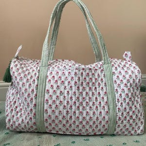 Grand sac de sport matelassé en coton, sac à bandoulière, sac de week-end pour femme, sac de voyage bohème, imprimé bloc, sac de voyage, cadeau de Saint-Valentin pour elle