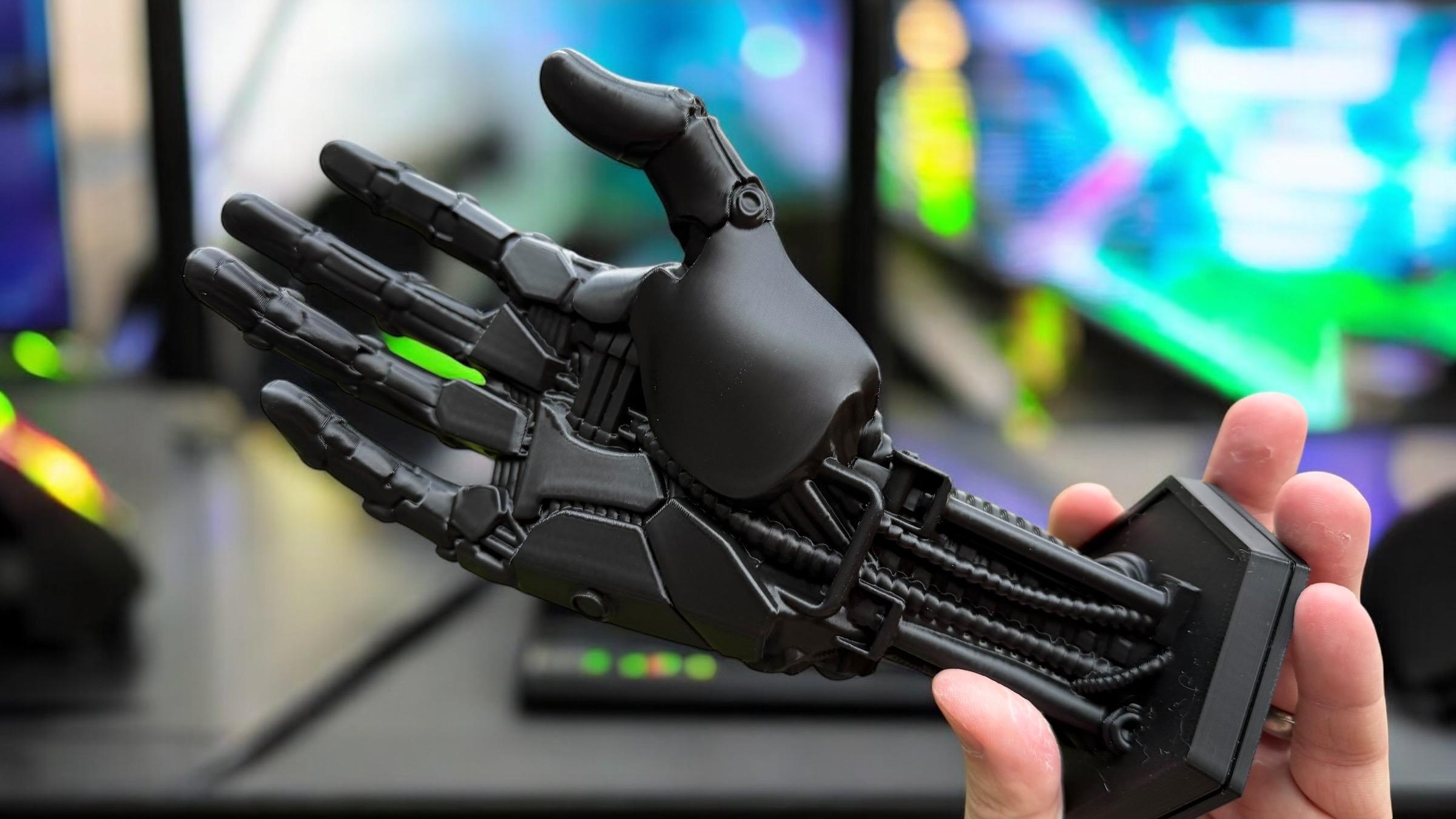 3D Printed Robot Hand Controller Holder: Gaming Decor Gift - Etsy UK