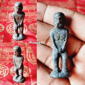 Latest batch Pusaka Dewa Pelet Golek Kenchono From Nusantra Believed For All Rounder Attraction And Pengasih Purpose. Read Description