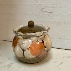 Resin Seashell Jar