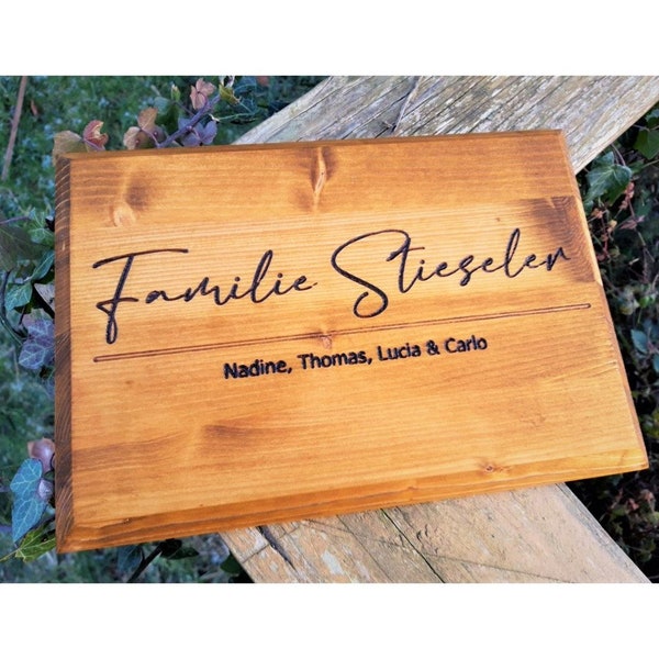 personalisiertes Klingelschild / Türschild aus Holz / Holzschild mit Gravur / Einweihungsgeschenk / Hochzeitsgeschenk / Geschenkidee