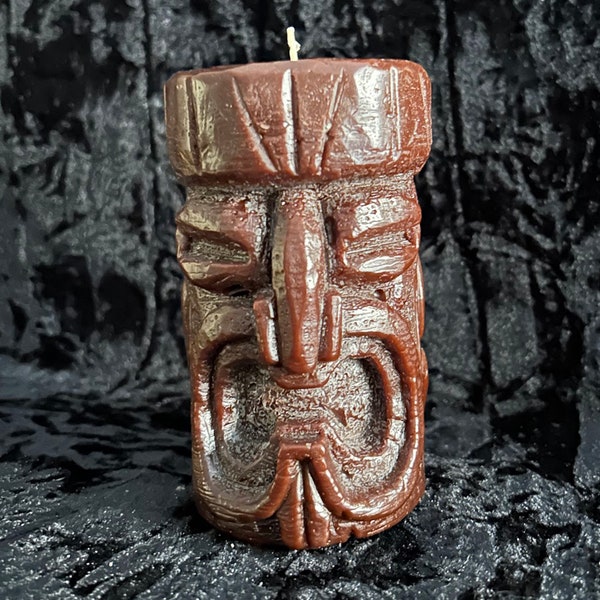 The Wincer Coconut Scented Tiki Candle by Kevin G