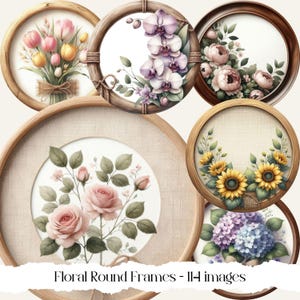 Op de afbeelding: Set van zes ronde bloemenkaders met verschillende bloemenontwerpen. De frames zijn gemaakt van hout en hebben een lichtbruine afwerking. De bloemenontwerpen omvatten rozen, orchideeën, zonnebloemen en hortensia's.