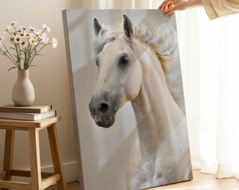 白馬のポートレートキャンバスプリント、エレガントな馬のアートワーク