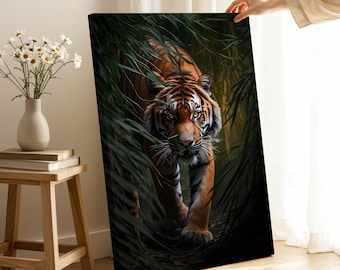 Stampa su tela "Tigre nella giungla": stampa artistica da parete raffigurante animali selvatici esotici, pronta da appendere.