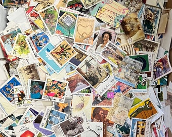 Grab Bag 100+ pieces Australian Decimal Stamps Used Wide variety of years. Perfect for collecting/scrapbooking