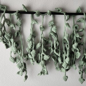 PATTERN Hanging Vine Crochet