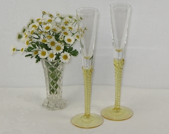 Älghults Glasbruk gelbe Schnapsgläser (2) , handgefertigtes Kunstglas aus Schweden