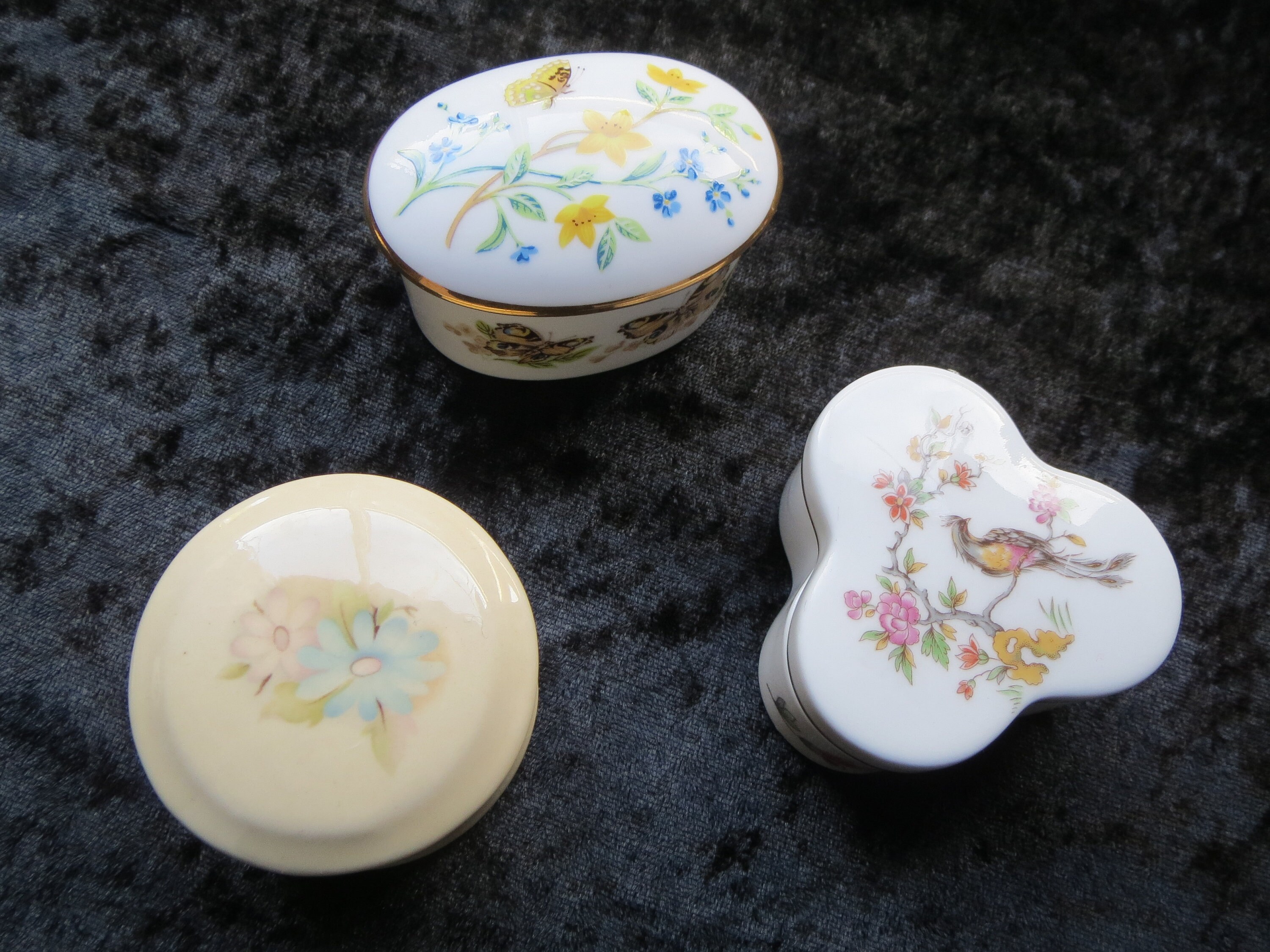 英国 Caverswall 手描きミニチュアランプ 英国 Caverswall 手描きミニチュアランプ