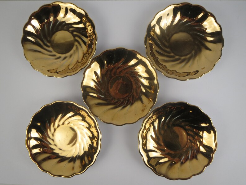 Avondale China Gold Tea Set Tea Pot, Sugar Pot, Creamer/ Milk Jug, 4