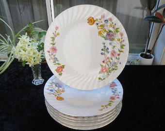 H 9 China Floral Dinner Plates with Gold Rims (Set of 6)
