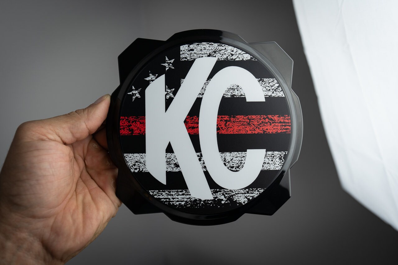 KC HiLiTES 6\" Hard Plastic ライトカバー KC HiLiTES 6 Inch Hard Plastic Cover - Round - Pair - Black