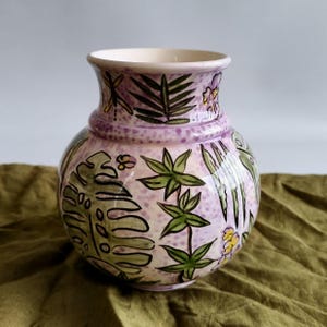 Unique ceramic vase ; Floral clay vase; Hand-painted  pottery vase; Handmade Ceramic Vessel; Ceramic Artwork; Ceramic Gift for Her