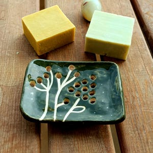 Ceramic Draining Soap Dish ; Handmade Carved Bathroom Set