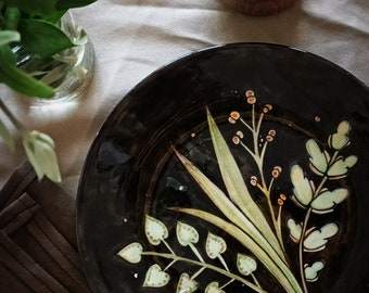 Elegant Set of 2 Small Round Black Ceramic Plates - Kitchen Essentials"