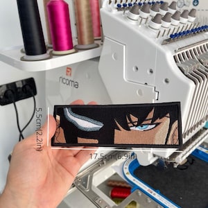 Anime Eyes Embroidered Patch – Machine Embroidery, Iron-On Patch, Anime Fan Gift, Cosplay Accessory, Manga Eye Badge, Hook and Loop Patch