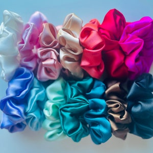 100% Mulberry Silk Scrunchies image 1