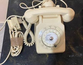 Téléphone à cadran vintage Socotel S63 Ivoire - Années 80er