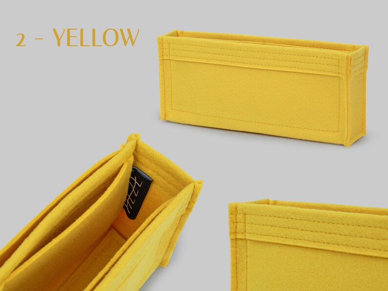 Infuse organized elegance into your daily routine with our bespoke felt purse insert, designed exclusively for the CC 2.55 Reissue-224.
(Felt Purse Insert) (Bag Organizer Insert) (Bag Shaper)
