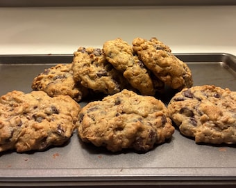 6 galletas grandes y gruesas estilo panadería