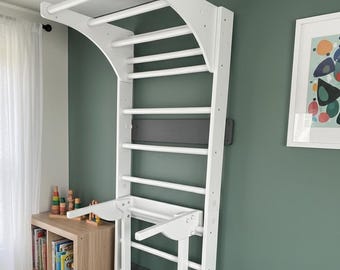 Escalera deportiva de madera con barra para fondos y barra para dominadas - Escalera sueca para familias deportistas