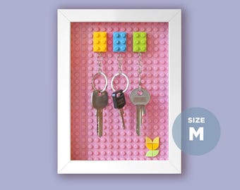 Llavero compatible con Lego, marco efecto roble, llavero de pared (talla M)