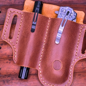 Vegetable-Tanned Leather Sheath: A Practical Gift for Him