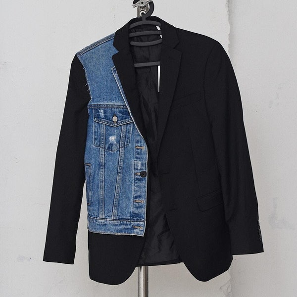 Schwarzer Vintage Blazer mit Jeansstoff. Asymmetrische Jacke mit blauer Weste