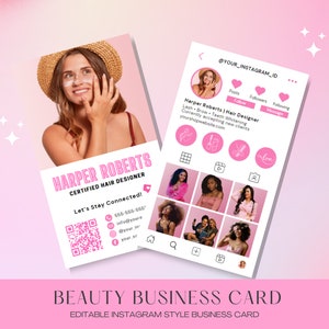 Puede incluir: Una tarjeta de visita rosa y blanca para una diseñadora de cabello. La tarjeta presenta una foto de una mujer, un código QR y datos de contacto. El texto en la tarjeta dice "Harper Roberts, Diseñadora de cabello certificada, ¡Mantengámonos conectados!" e incluye un número de teléfono, una dirección de correo electrónico y nombres de usuario de redes sociales.