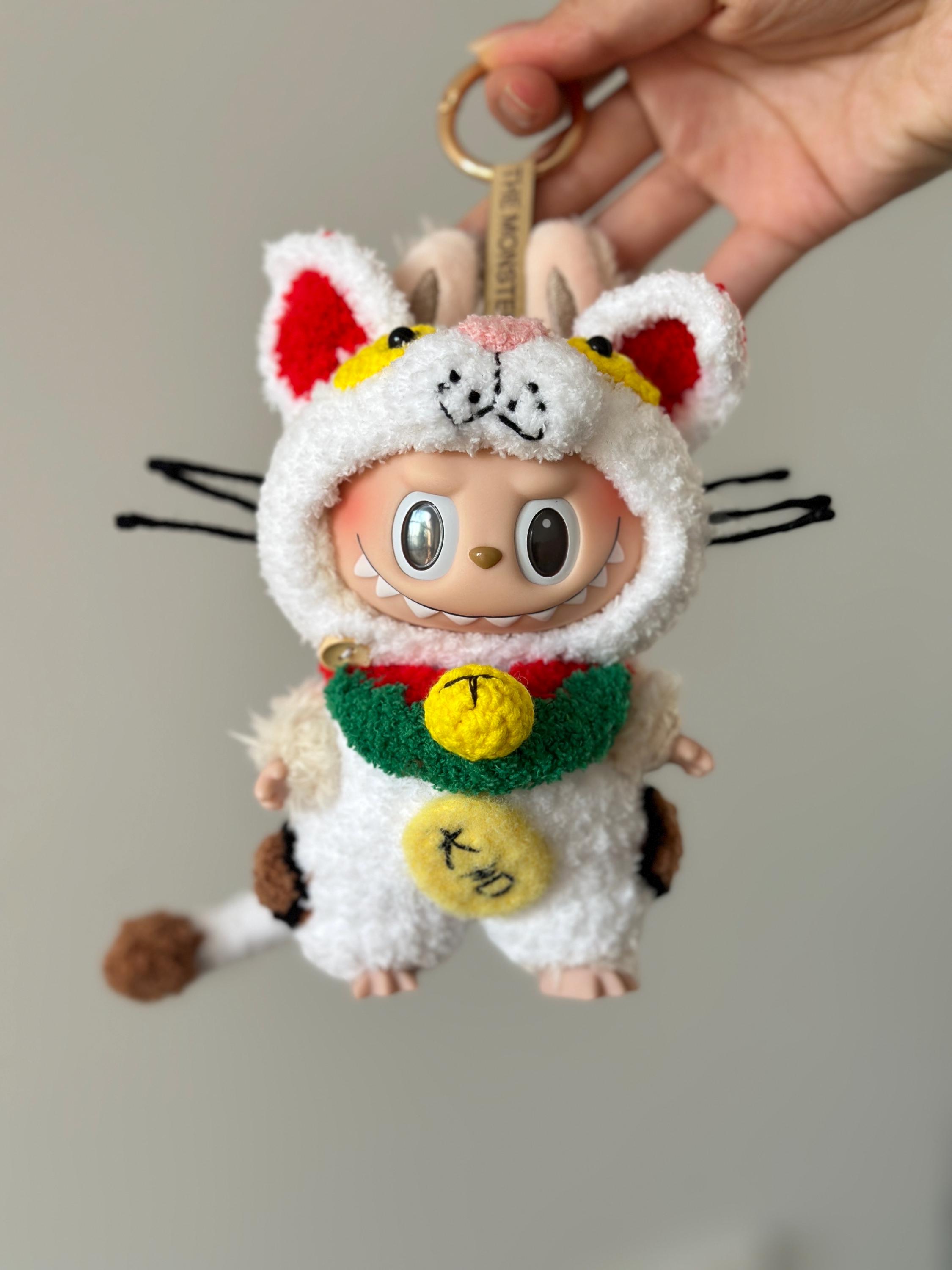から厳選した Handmade Maneki Neko Lucky Cat Crochet Labubu Clothes その他