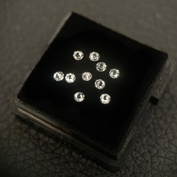 Round Swarovski Dental Rhinestones | Silver | Various Sizes & Packs Available