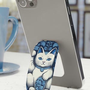 Lucky cat Phone Grip chinoiserie blue willow style phone stand for maneki neko fan phone accessory useful gift under 20