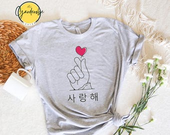 K-Drama Shirt: Korean Finger Heart Love - Unisex Tee
