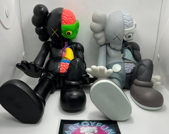 Inspirado en la anatomía sentada de KAWS: brazos móviles, figura de colección de arte, figura de Kaws, figura de Hypebeast, decoración de escritorio, figura de anatomía